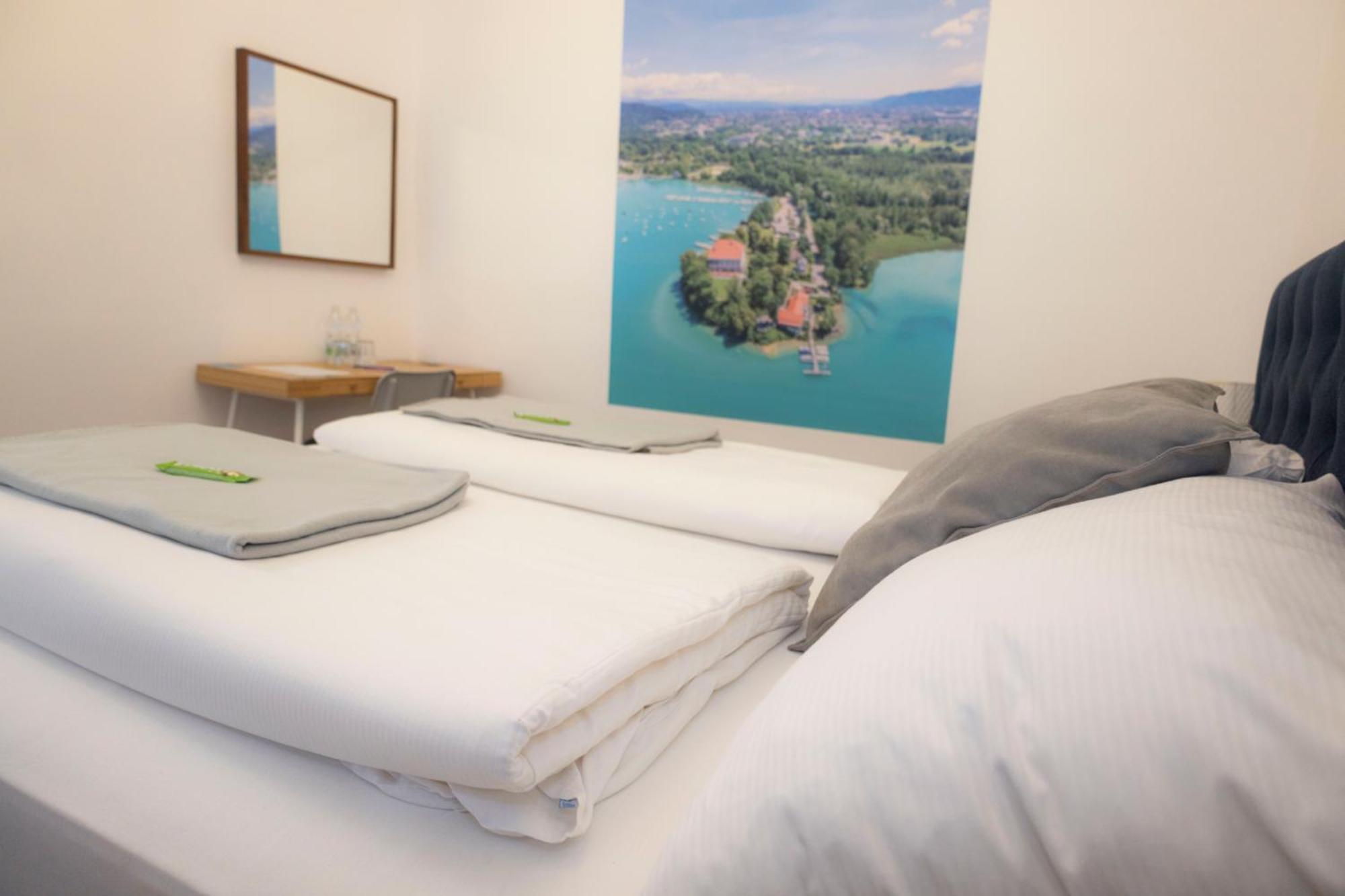 Cityhotel Am Domplatz Self-Checkin Klagenfurt am Woerthersee Exteriör bild