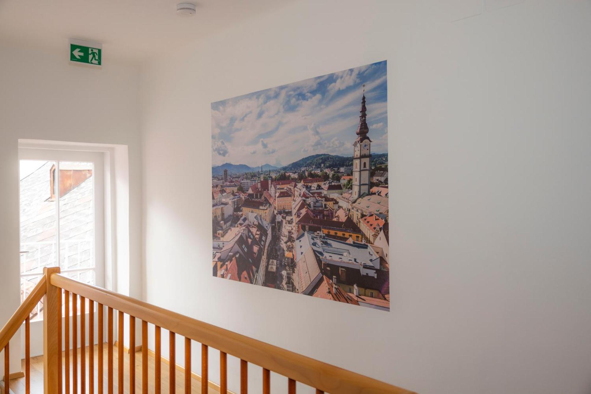 Cityhotel Am Domplatz Self-Checkin Klagenfurt am Woerthersee Exteriör bild
